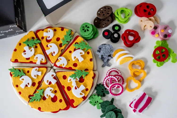Pizza z filcu- zrób to sam